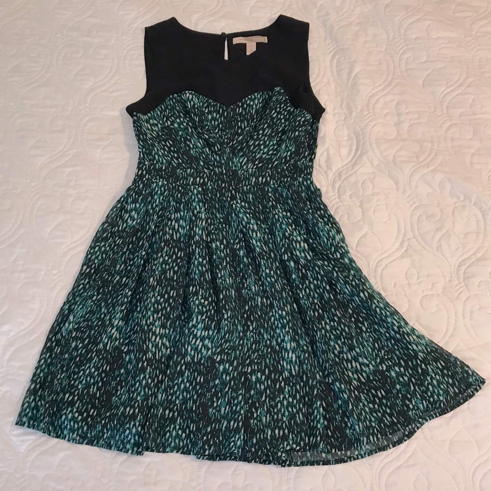Forever 21 Teal and black sleeveless dress.  Size XS